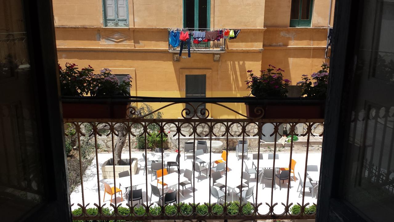 Al Bastione Imperiale Hotel Трапани Екстериор снимка
